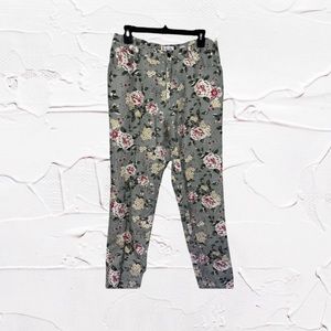 Talbots | Green Floral Pants 🌺